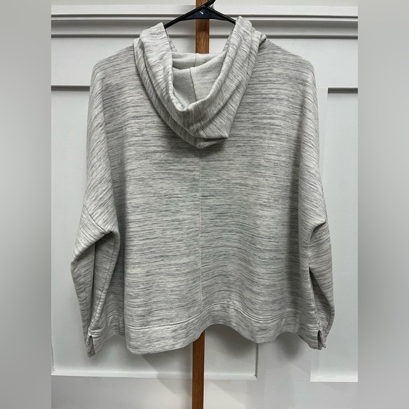 Lou & Grey Light Gray Zipper Up Hoodie sz Medium - Picture 7 of 10